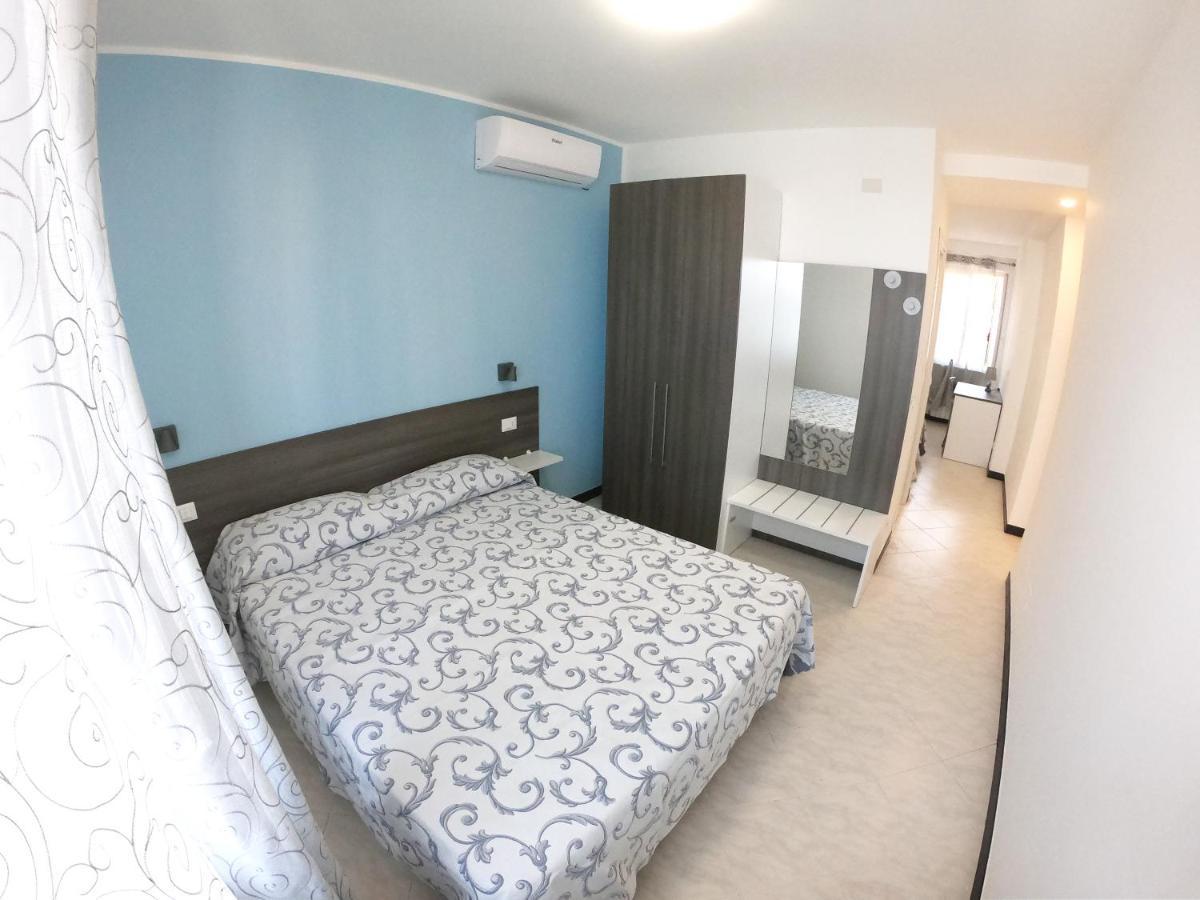 Hotel Aurora Varazze Eksteriør billede