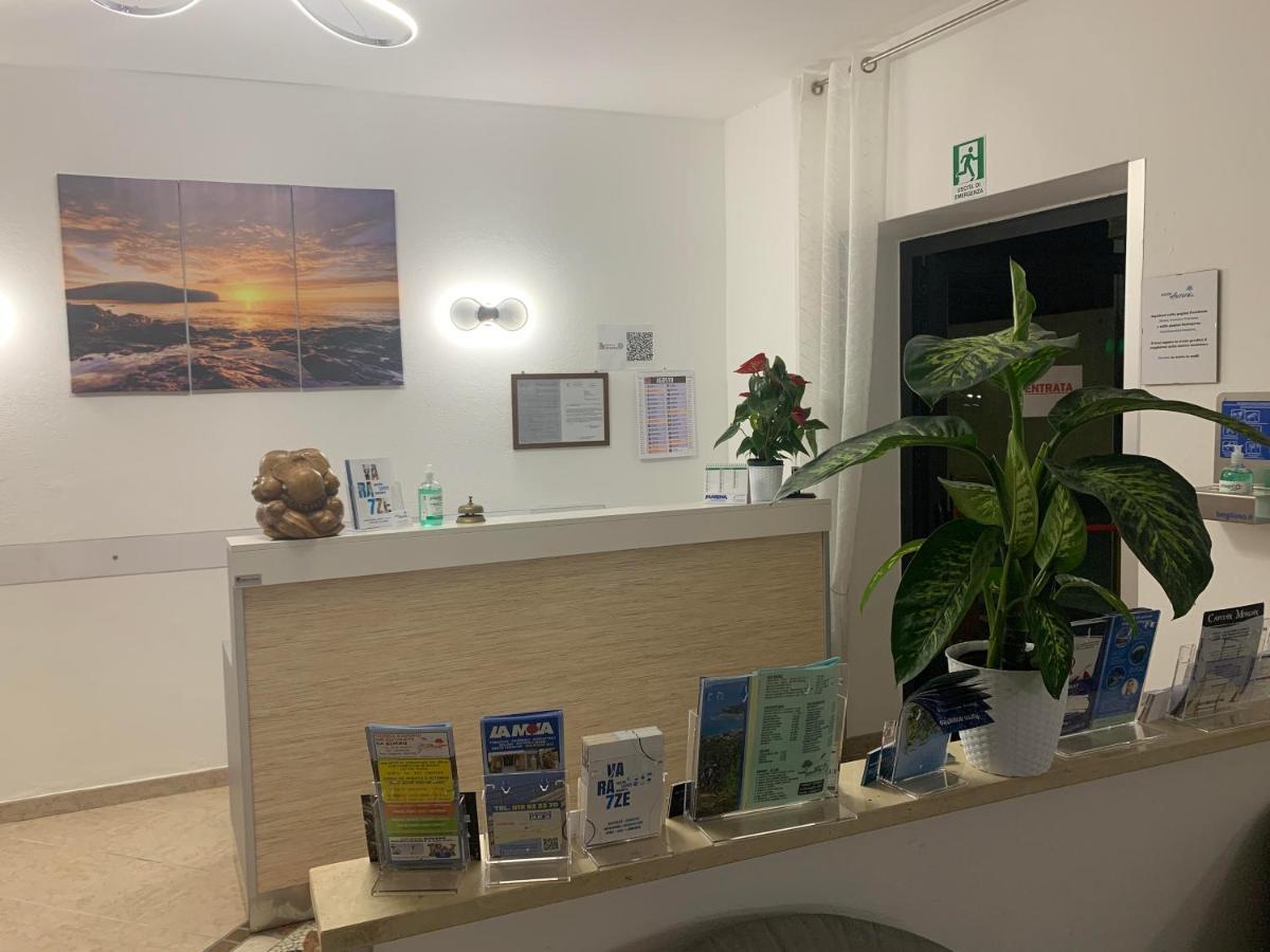 Hotel Aurora Varazze Eksteriør billede