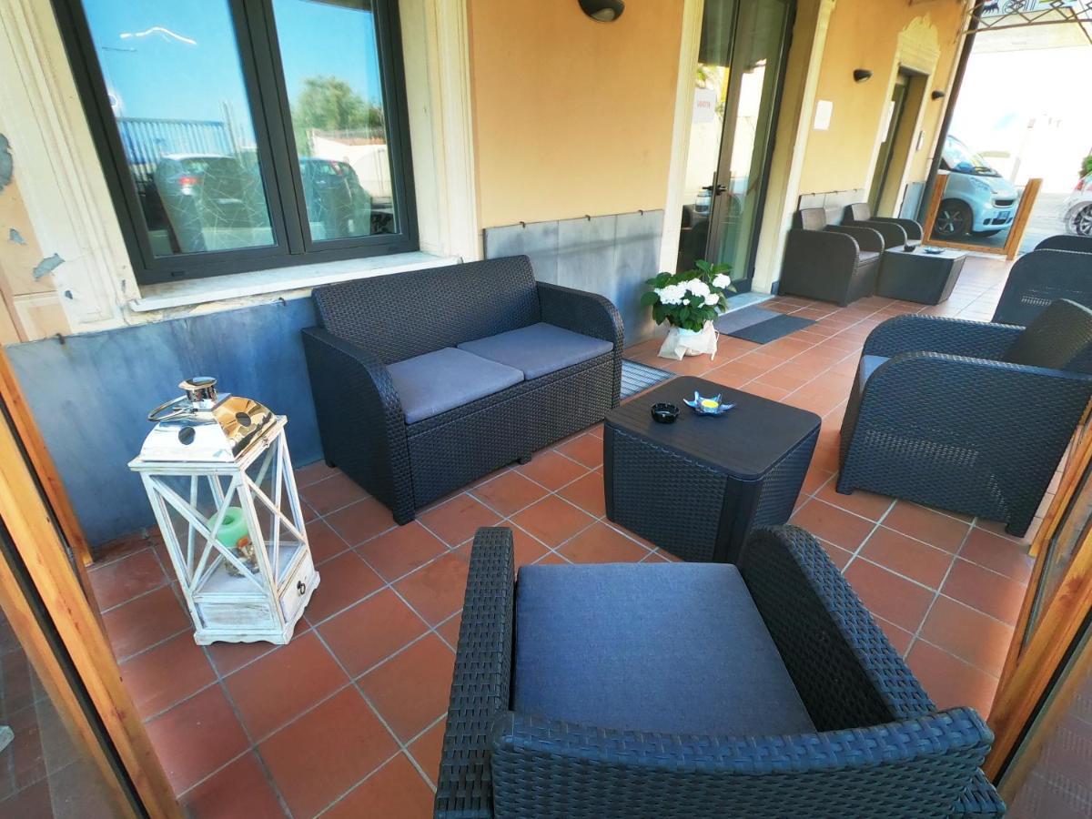 Hotel Aurora Varazze Eksteriør billede