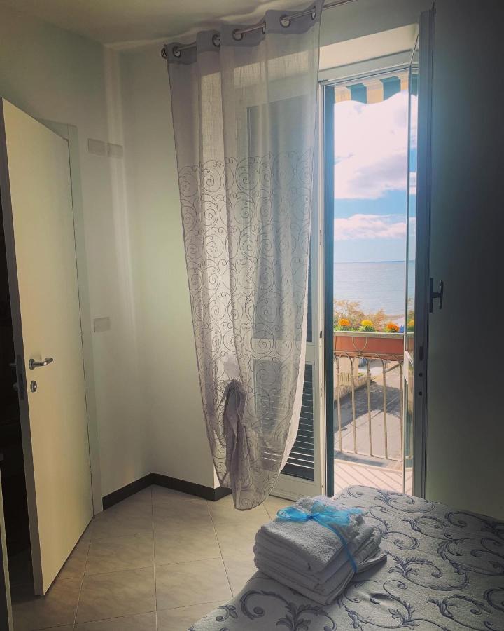 Hotel Aurora Varazze Eksteriør billede